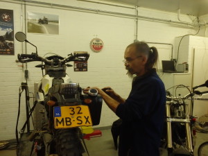 Erik Installeert de X Tank